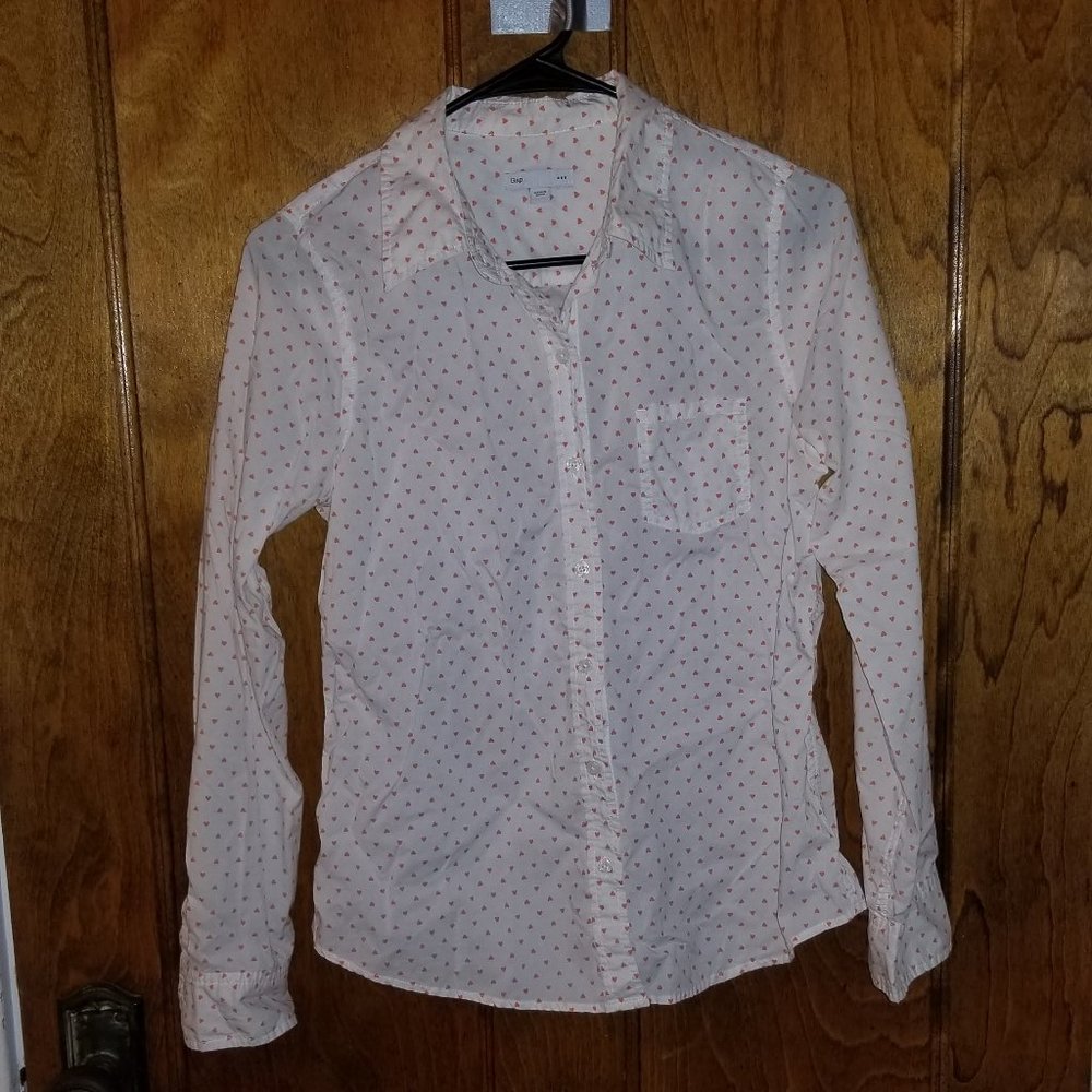 GAP Heart Button-Up